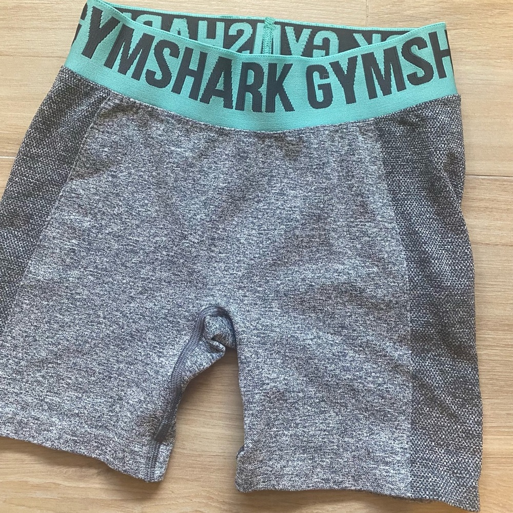 Gymshark shorts S new